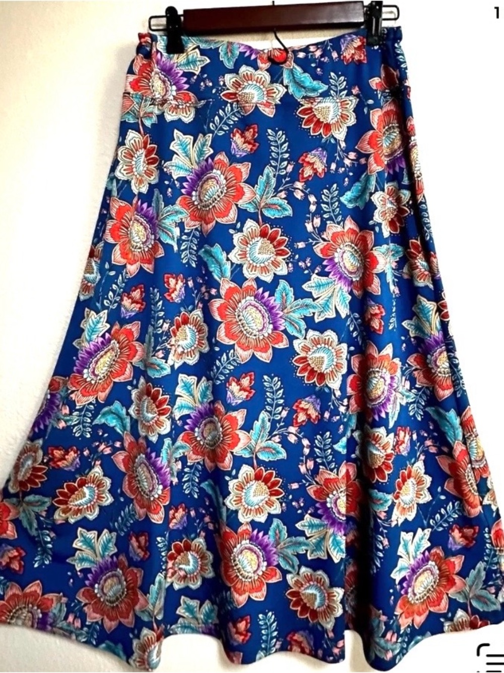 Chaus Midi Sz M,Blue Floral Circle Skirt Mountain Chic,Career,Retro,Peasant,Y2K